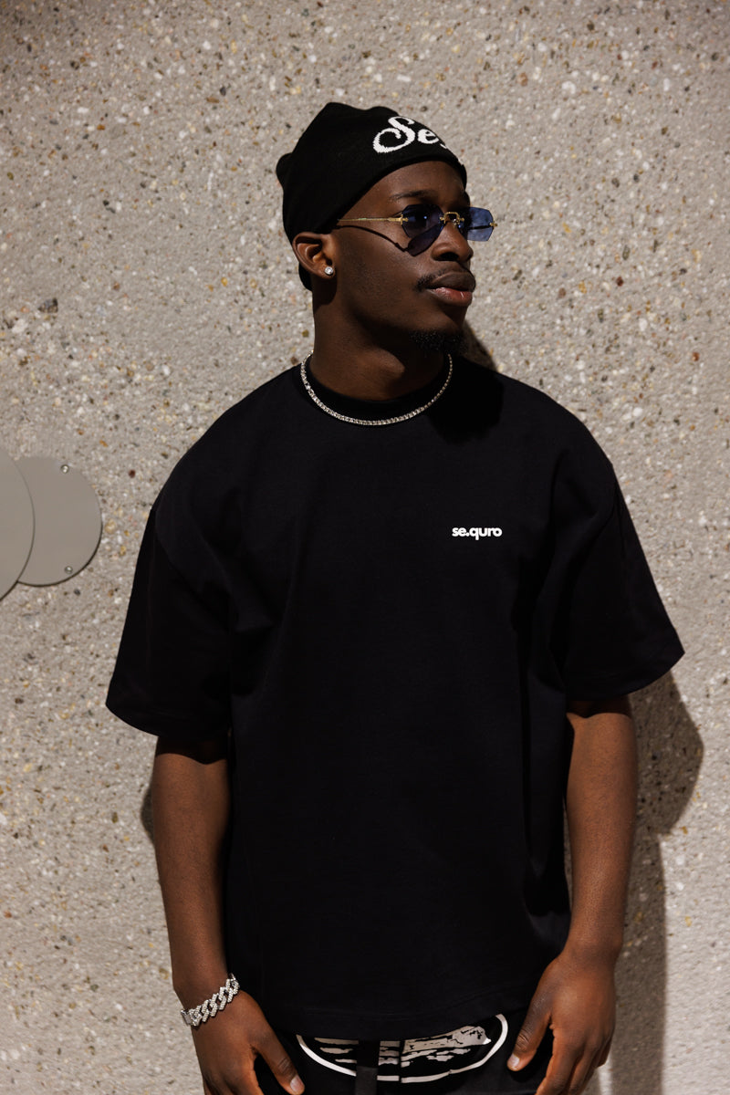 se.quro — Black Tee