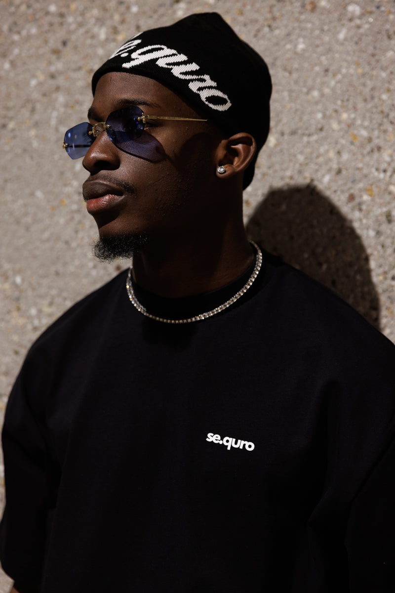 se.quro — Black Tee